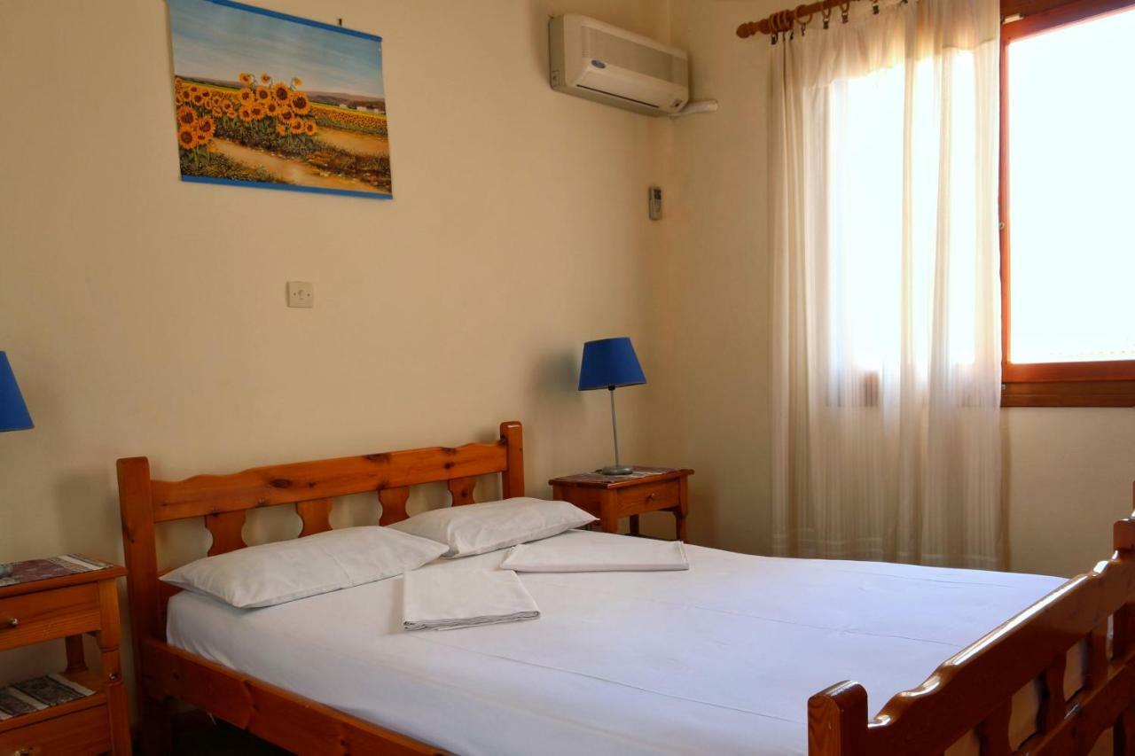 Seaview Self Catering Apartment - Helen No 1 Хіропігадо Екстер'єр фото